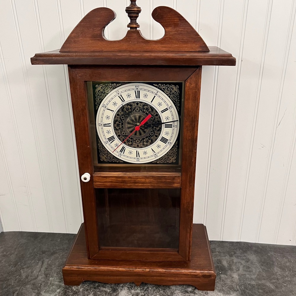 Vintage Wooden Mantle Clock Ornate Gold | *SEE NOTE